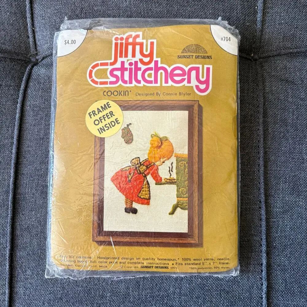 Cookin' Vintage Stamped Crewel Embroidery Kit Jiffy Stitchery for Sunset - 1973